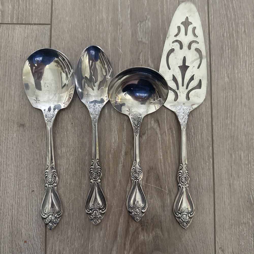 Stanley Roberts SRB269 Stainless Korea Serving Set Of 4 Korea‎